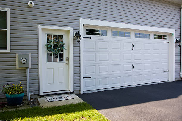 24/7 Emergency Garage Door Panel Replacement experts in Rogers County County, OK